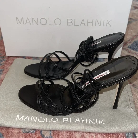 ❌SOLD‼️$825 MANOLO HEELS NEW‼️STEAL‼️ - Picture 6 of 10